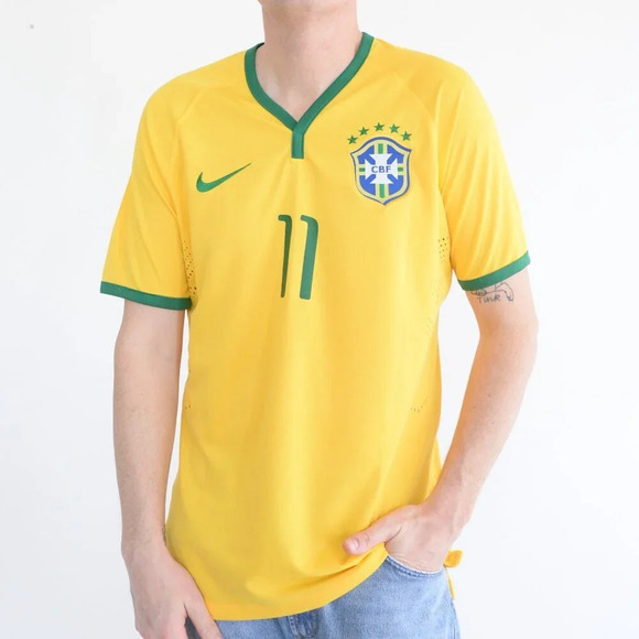 Nike Authentic Sn# 000167113 Brazil National Team 14" World Cup #11 Oscar Jersey - Picture 1 of 12